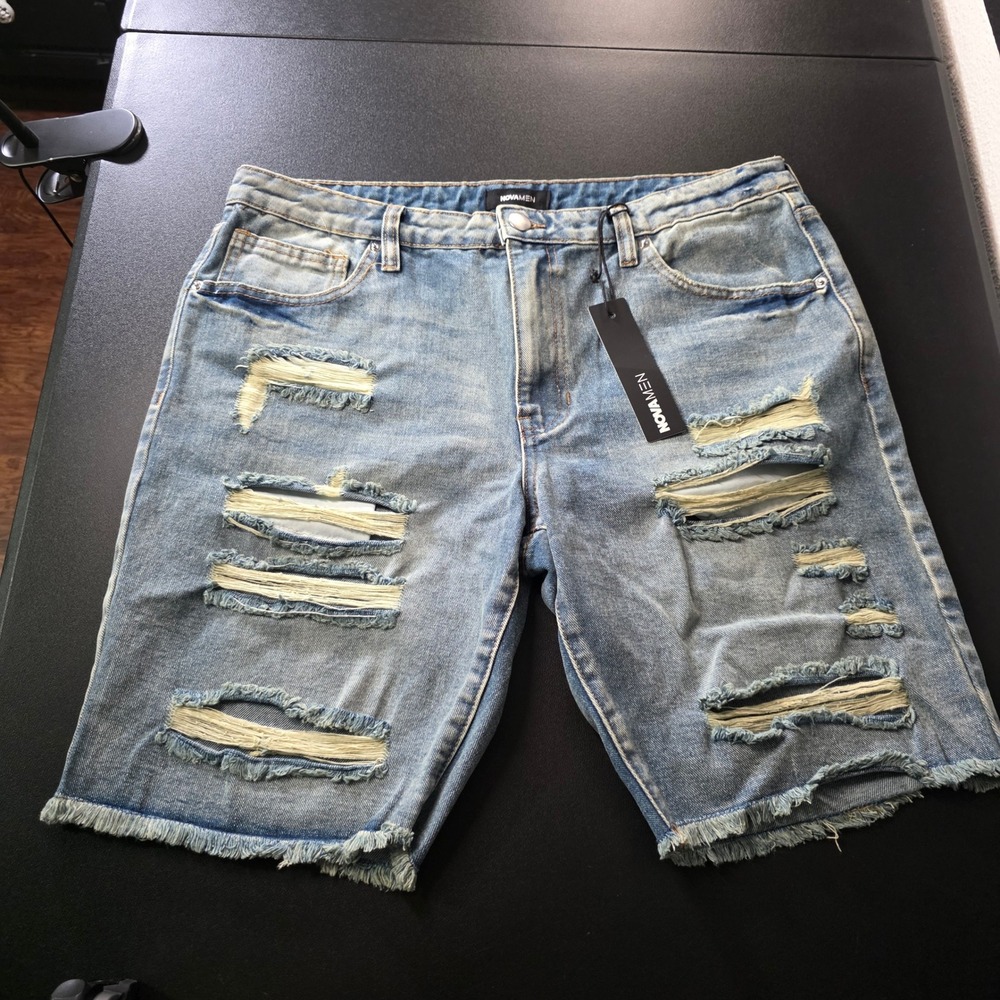NEW NovaMen Back To It Distressed Raw Hem Slim Denim Shorts Light Wash 36